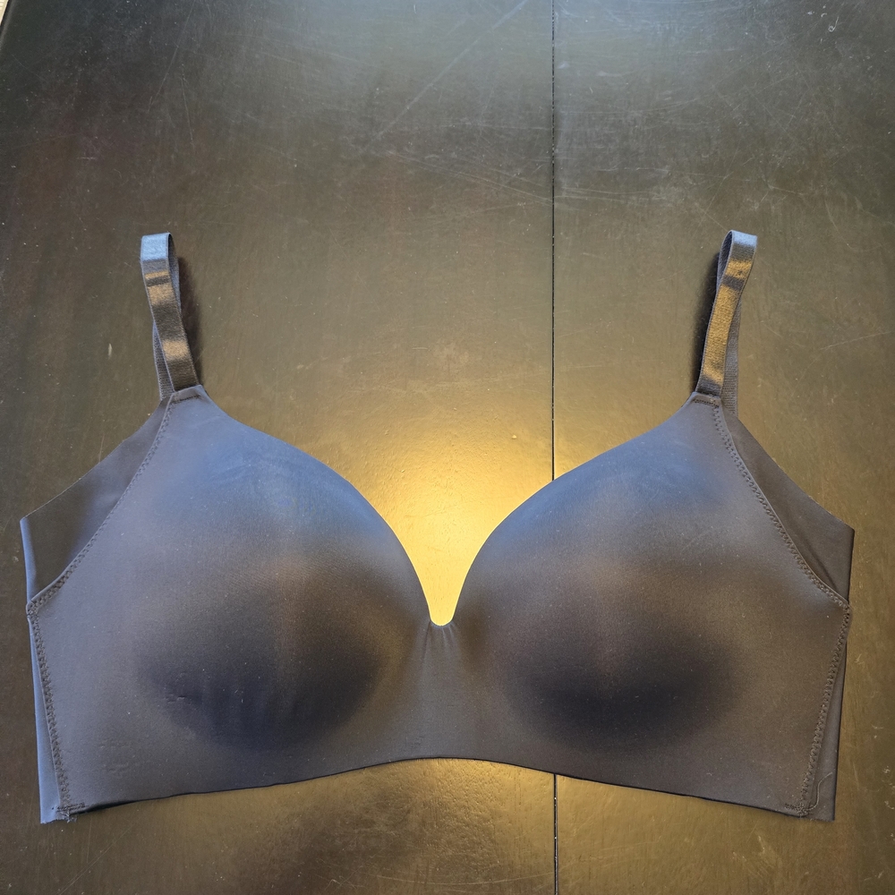 F.I.T.‎ Figure Improving Technology Wireless T-Shirt Bra - Black - 40D